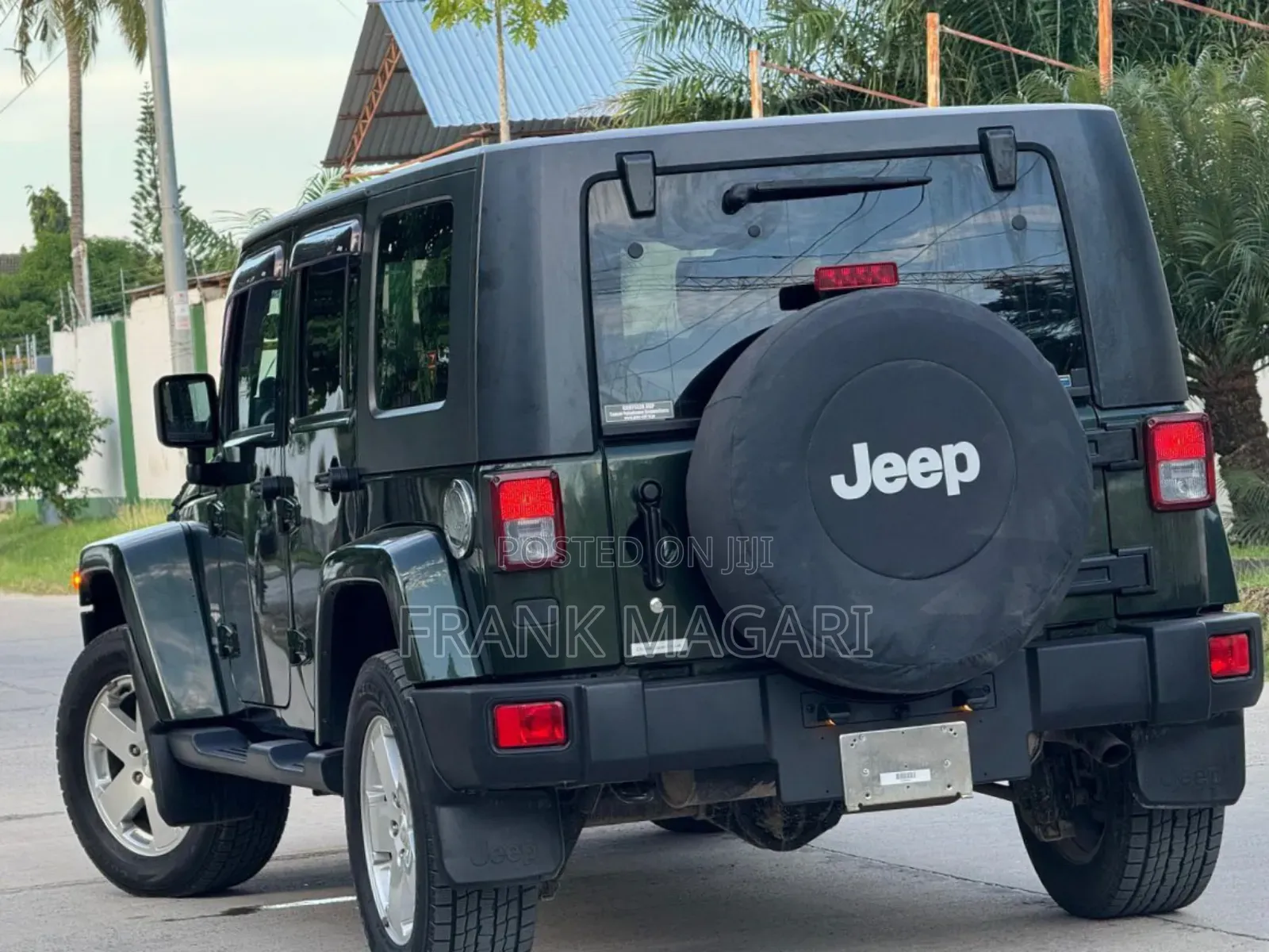 Jeep Wrangler Sahara 2010 Green