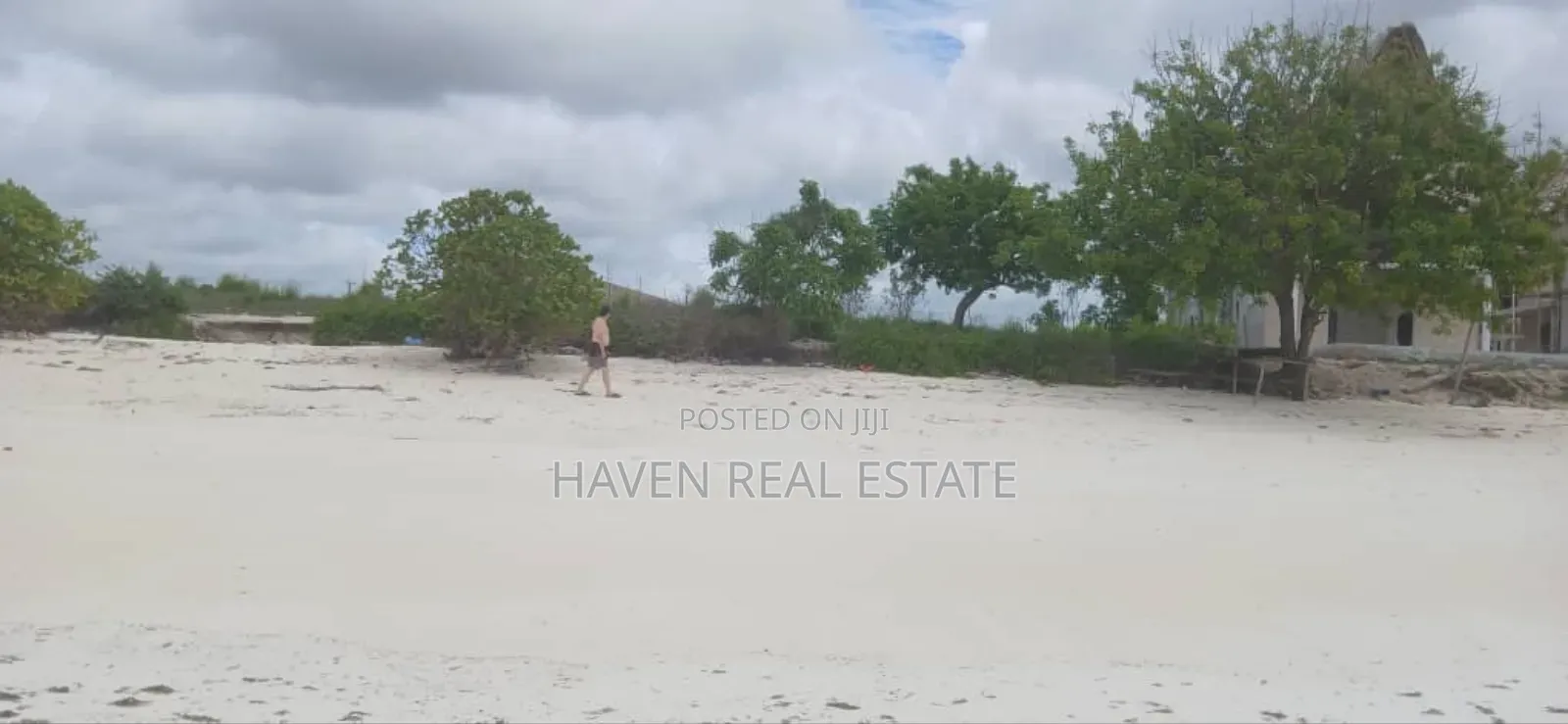 Beach Plot for Sale at Zanzibar