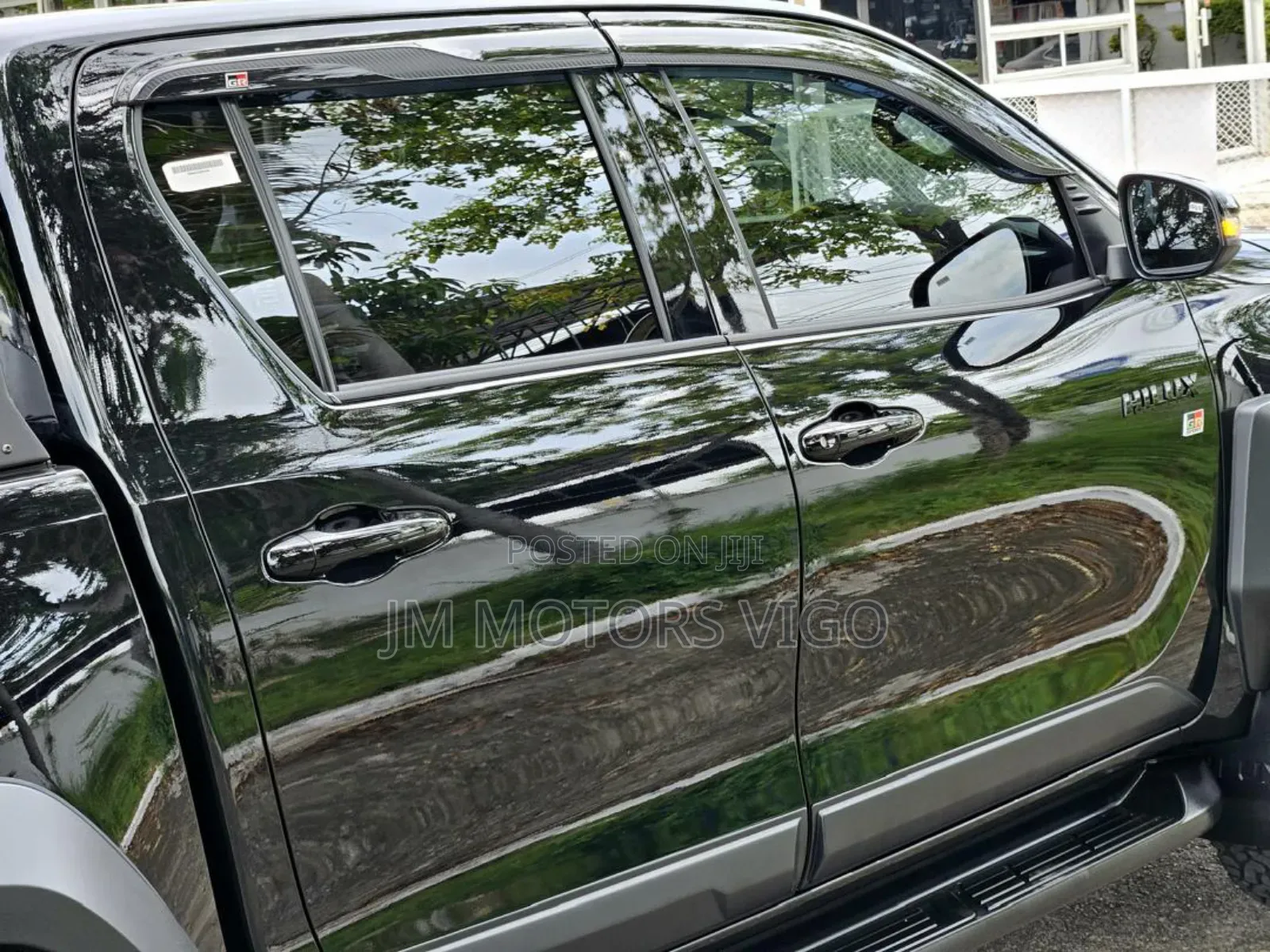 New Toyota Hilux 2024 Black