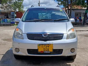 Toyota Corolla Spacio 2003 Silver
