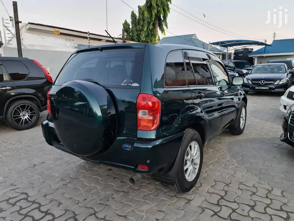 Toyota RAV4 Automatic 2000 Green