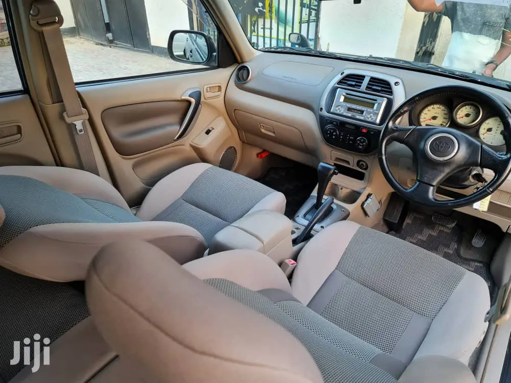 Toyota RAV4 Automatic 2000 Green