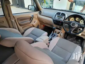 Toyota RAV4 Automatic 2000 Green