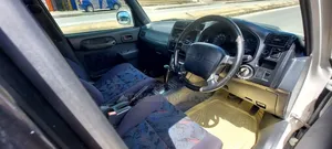Toyota RAV4 Automatic 2000 White