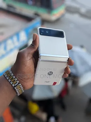 Motorola Razr 40 256 GB