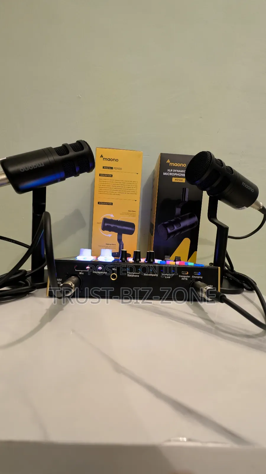 Podcast Microphone Maono Sounds Card 5way