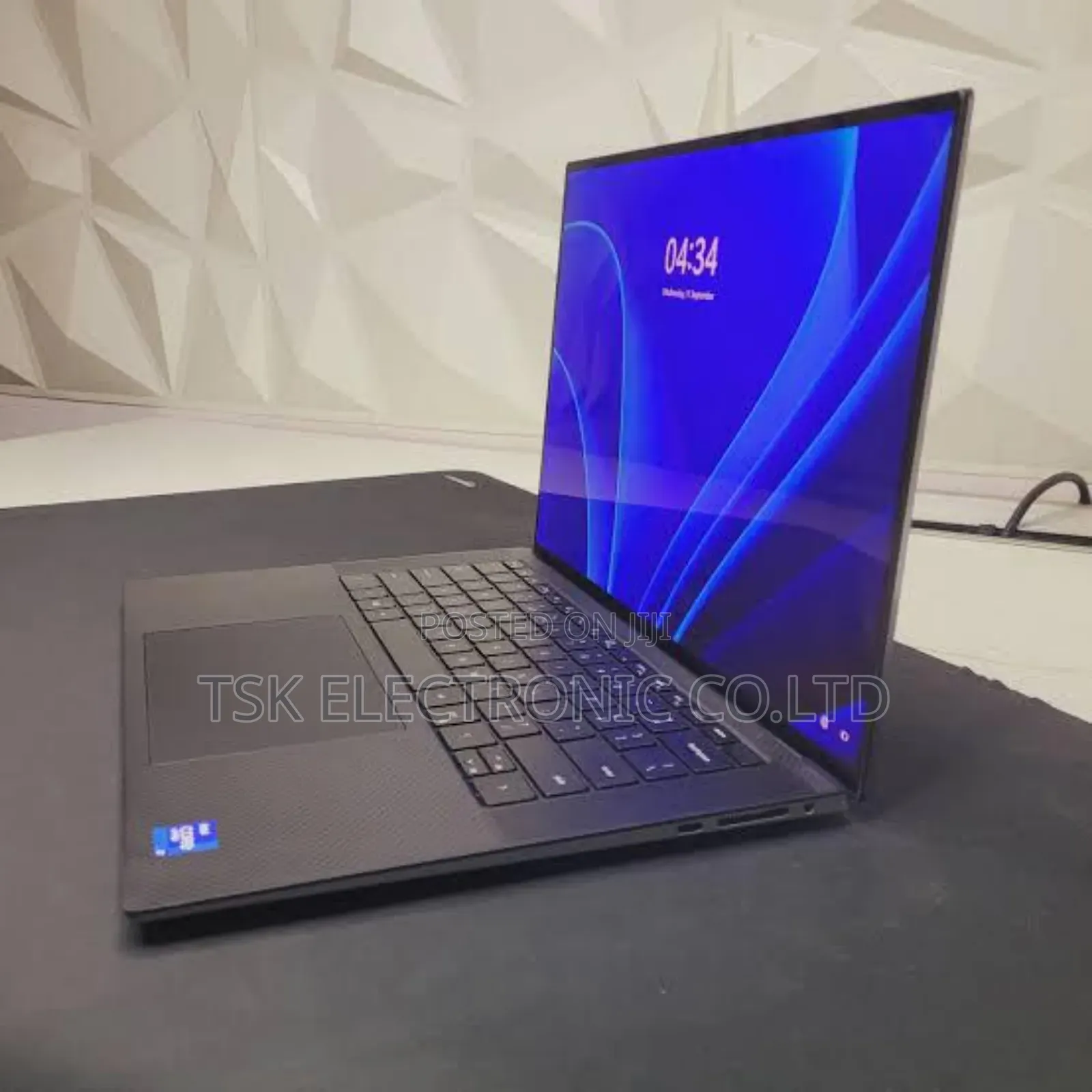 New Laptop Dell 32GB Intel Core I7 SSD 512GB