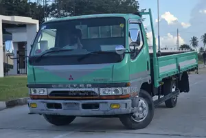 Mitsubishi Canter Lowbed 3.5 Tonnes Mpya Unregistered.