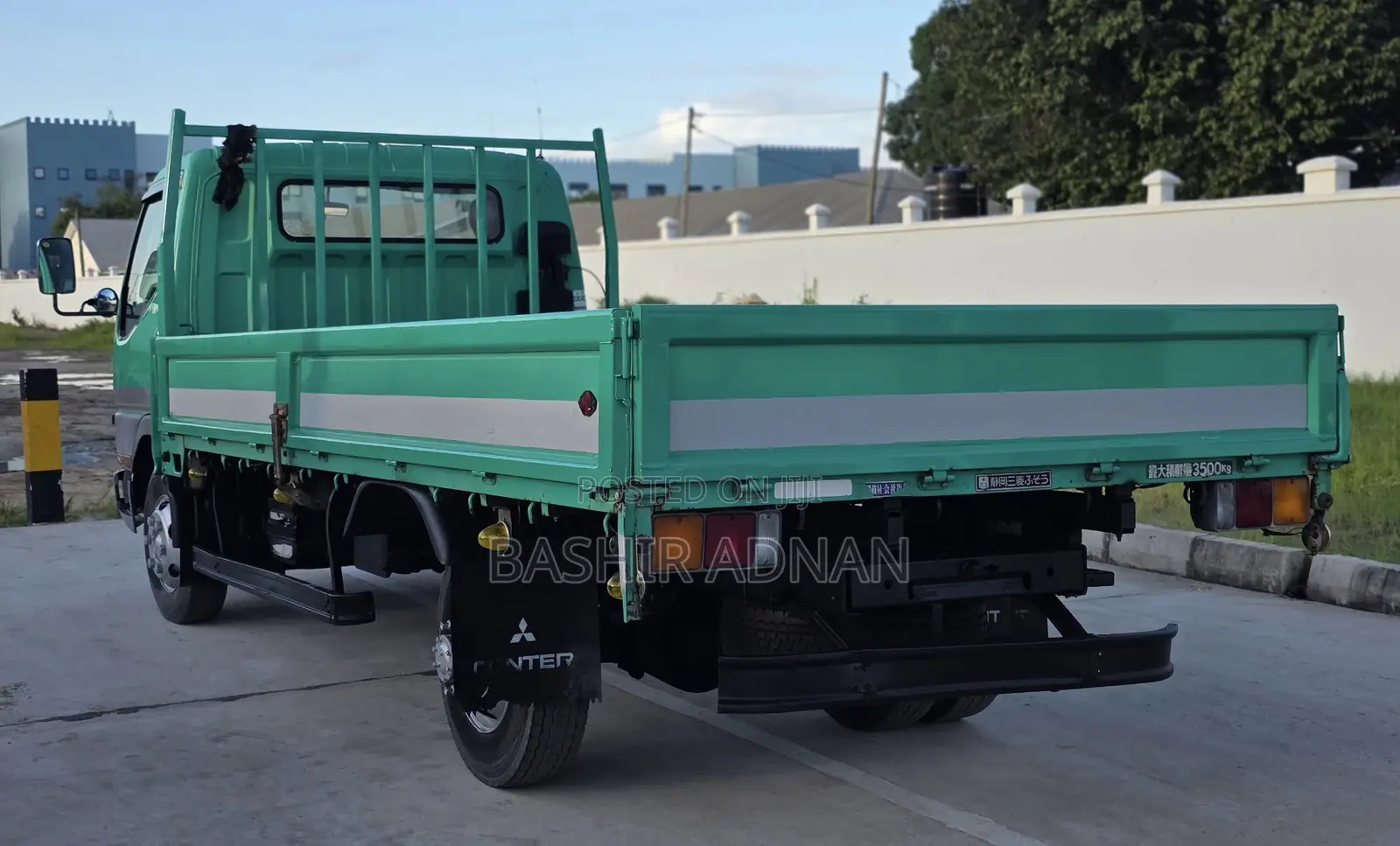 Mitsubishi Canter Lowbed 3.5 Tonnes Mpya Unregistered.