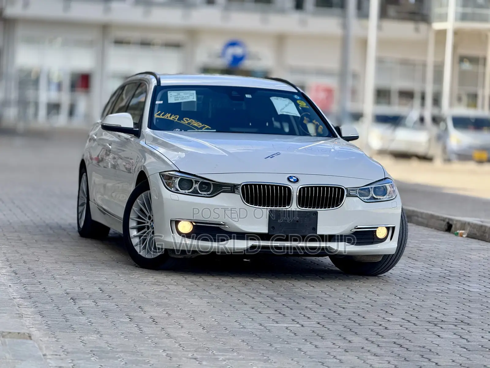 BMW 3 Series 320d RWD 2014 White