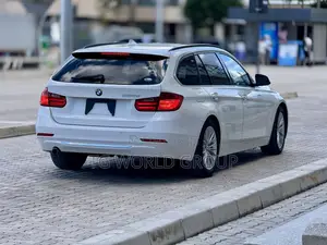 BMW 3 Series 320d RWD 2014 White