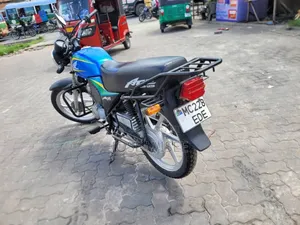 Honda VF 2024 Blue