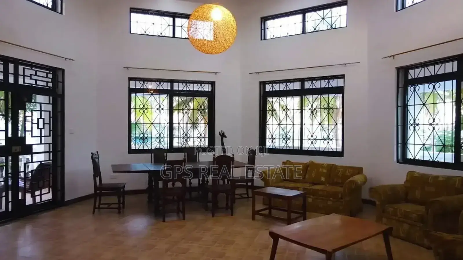 8bdrm House in Mbezi Beach, Kinondoni for sale