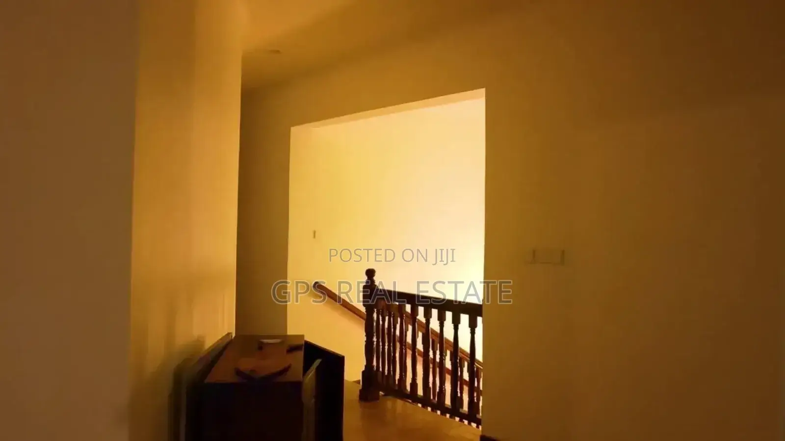 8bdrm House in Mbezi Beach, Kinondoni for sale