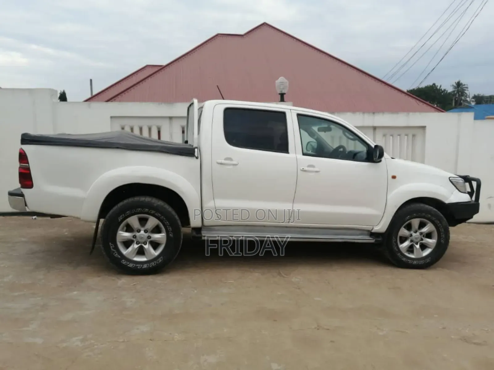 Toyota Hilux 2018 White