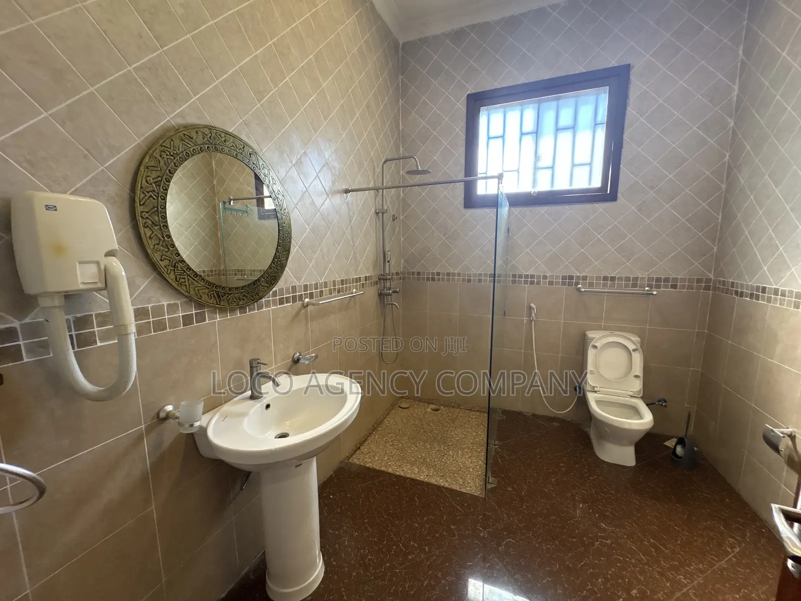 3bdrm Villa in Trusted Real Estate, Oyster Bay for rent