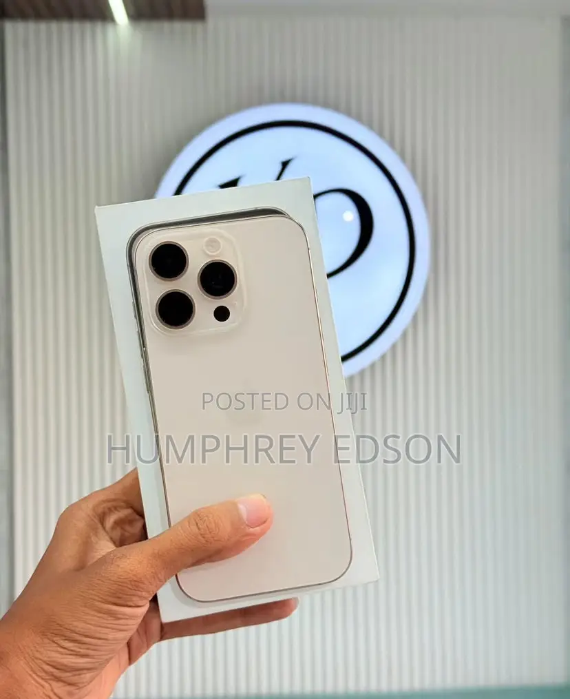 New Apple iPhone 16 Pro 256 GB Gold
