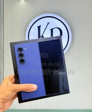 New Samsung Galaxy Z Fold6 256 GB Blue