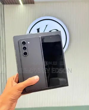 New Samsung Galaxy Z Fold 5 256 GB Black