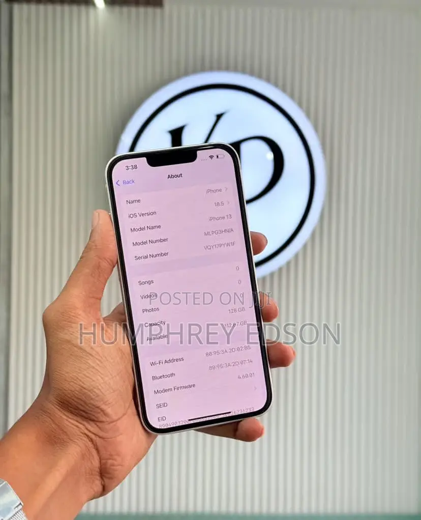 New Apple iPhone 13 128 GB White