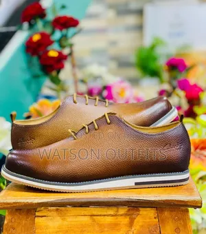 Completely and Totally Clarks Brand Za Ngozi Og