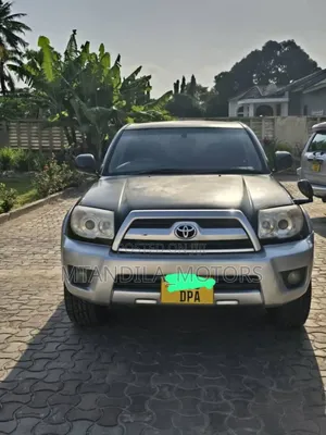 Toyota Hilux Surf 3.4 SSR 2005 Black
