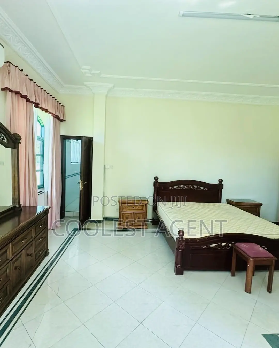 Furnished 4bdrm Villa in Coolest Estate, Oyster Bay for rent