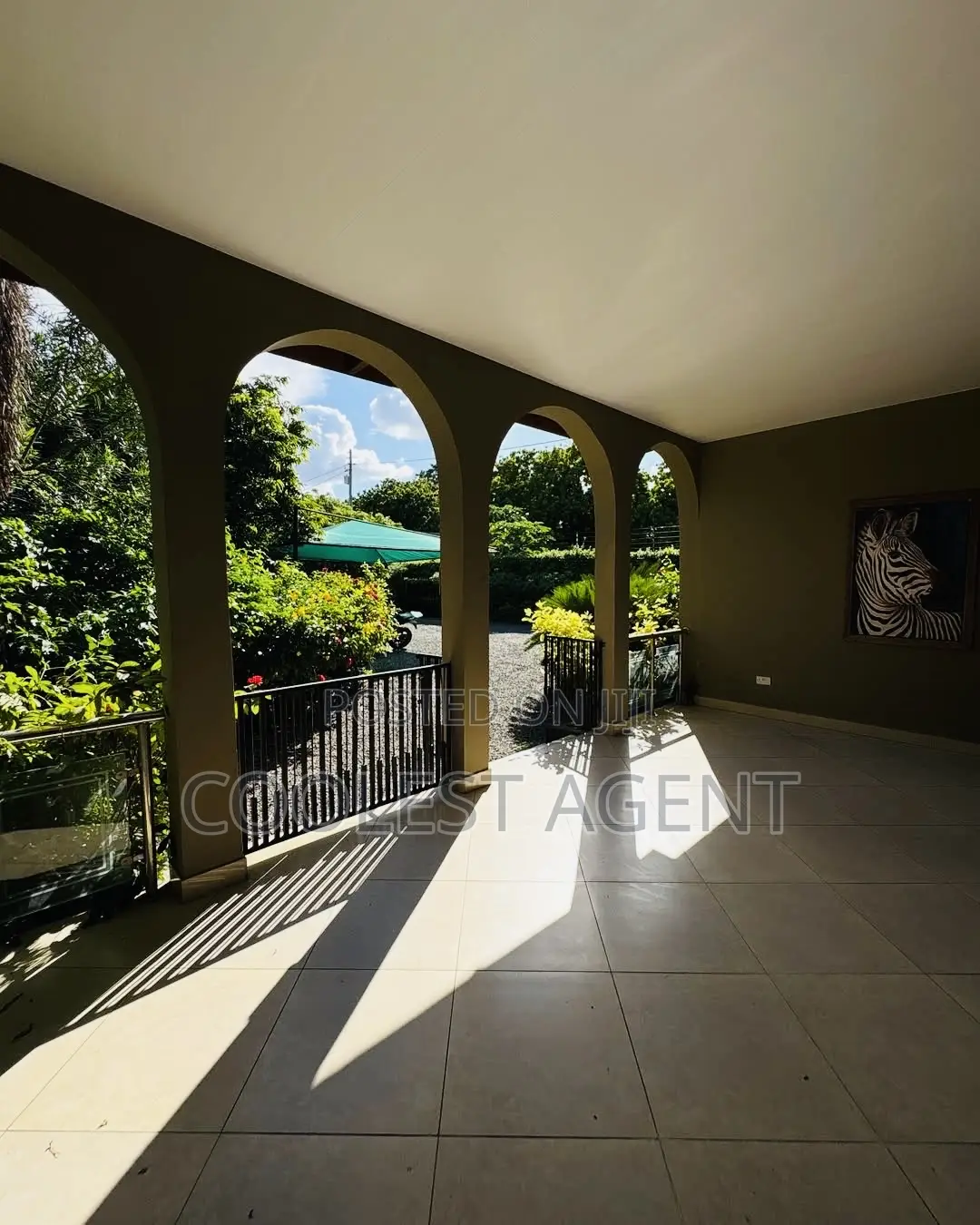3bdrm Villa in Coolest Estate, Oyster Bay for rent