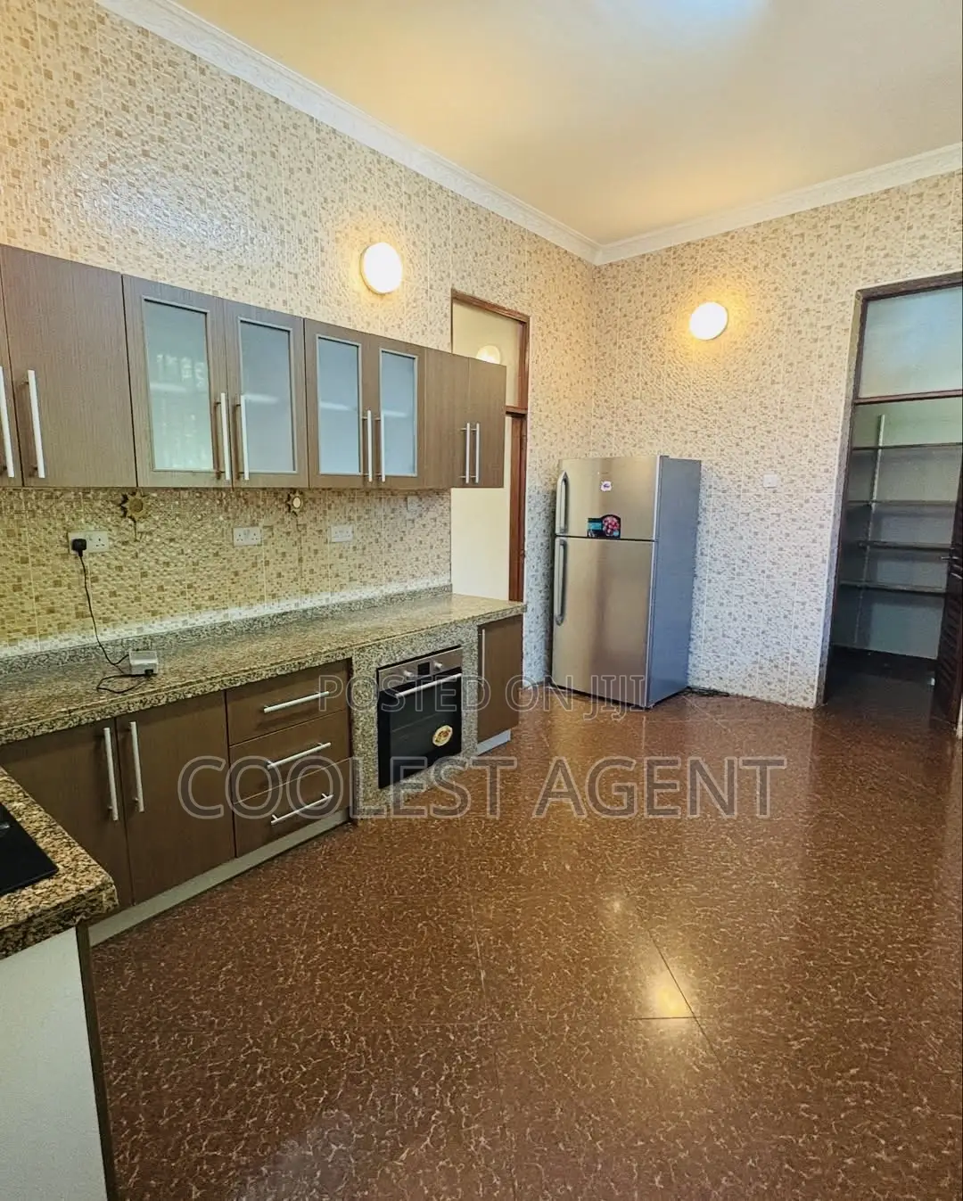 3bdrm Villa in Coolest Estate, Oyster Bay for rent