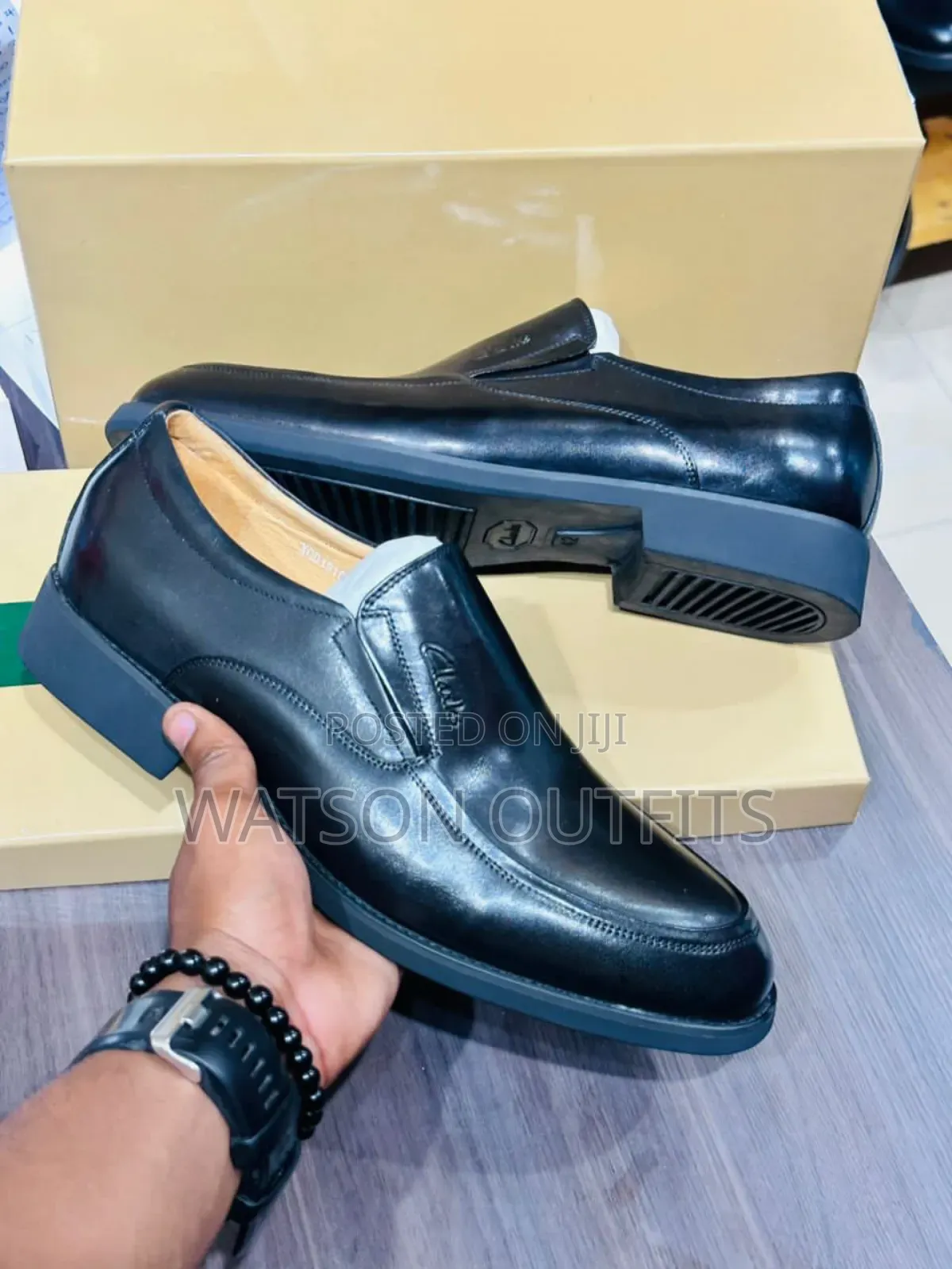 Clarks Grade One Za Ngozi Na Soli Kali Zisizo Na Kamba