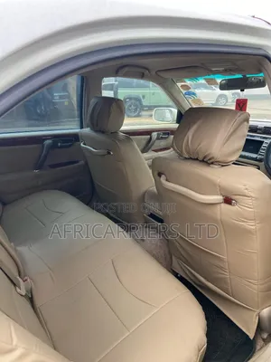 Toyota Crown Majesta 1999 White