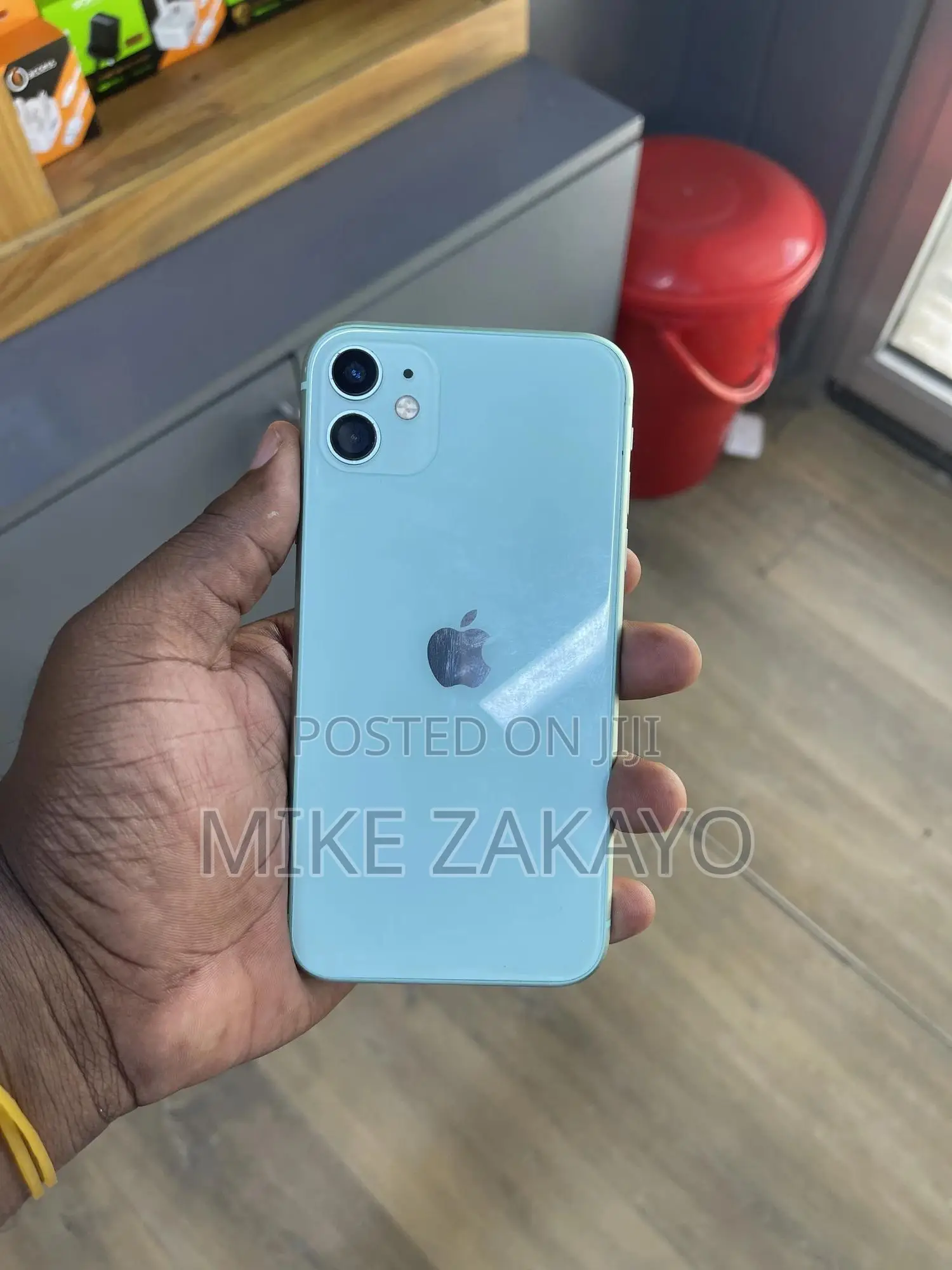 Apple iPhone 11 64 GB Blue