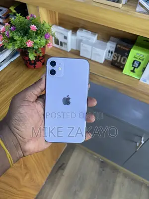 Apple iPhone 11 64 GB Purple
