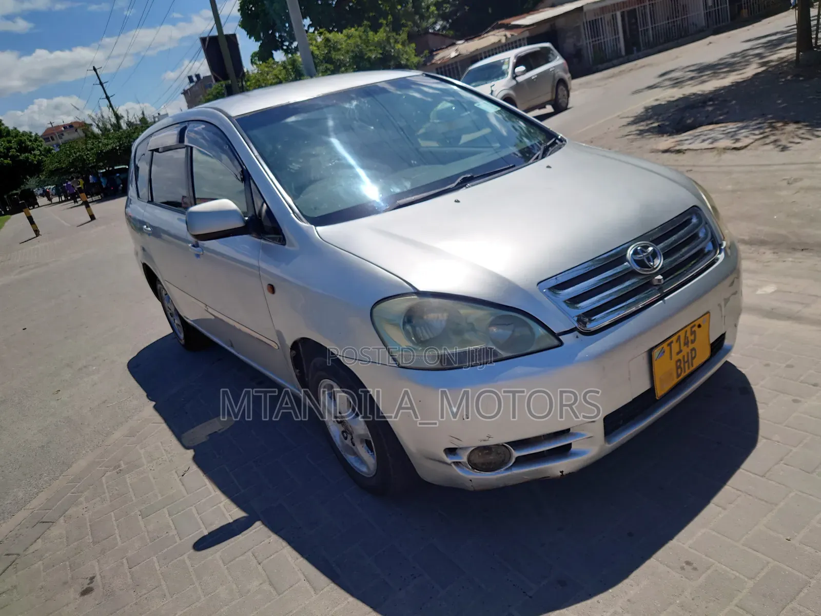 Toyota Ipsum 2005 Silver