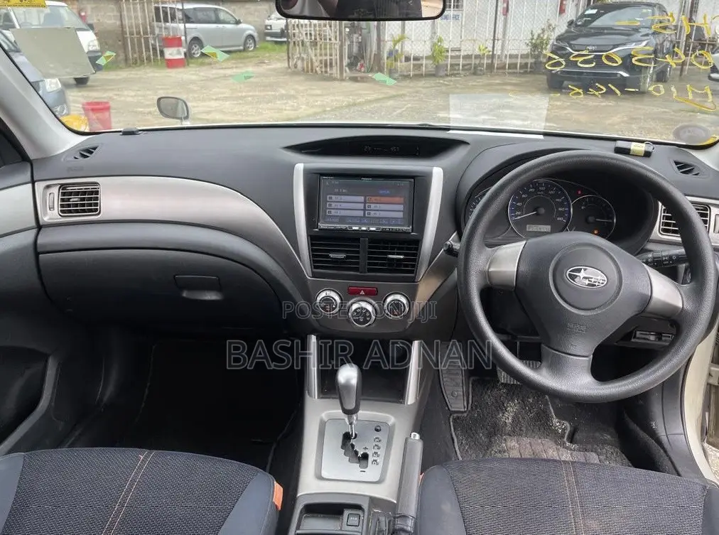 Subaru Forester 2009 Gold