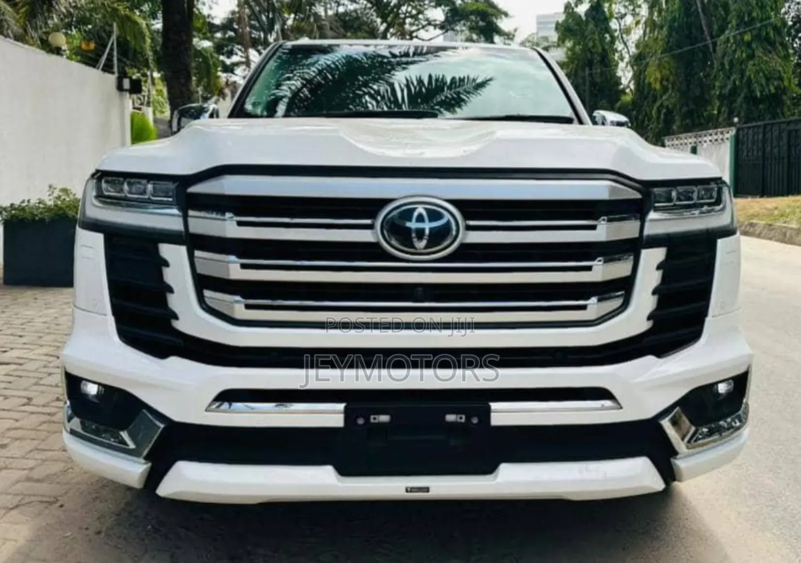 New Toyota Land Cruiser 2023 Pearl
