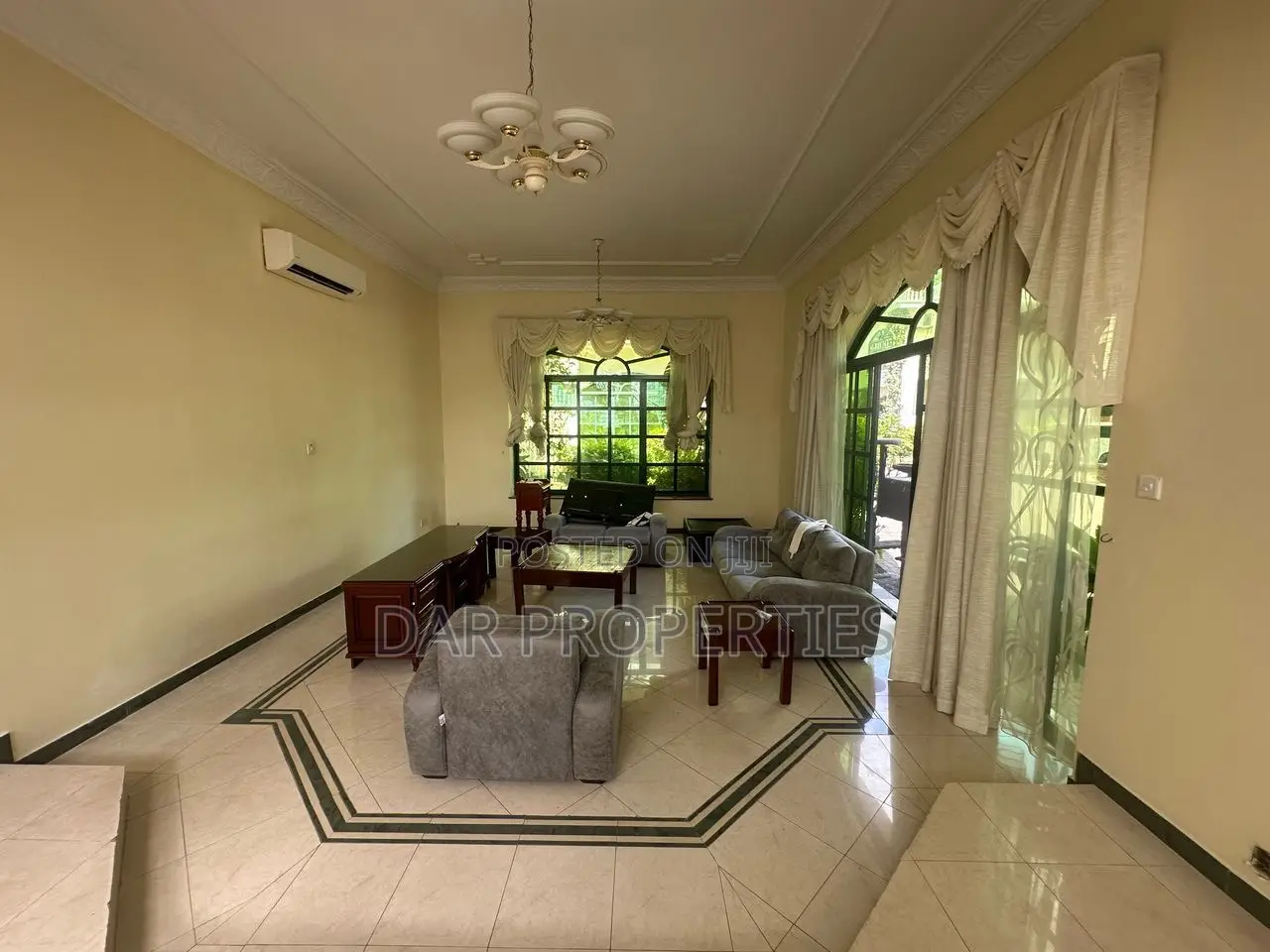 Furnished 4bdrm Villa in Dar Properties, Oyster Bay for rent
