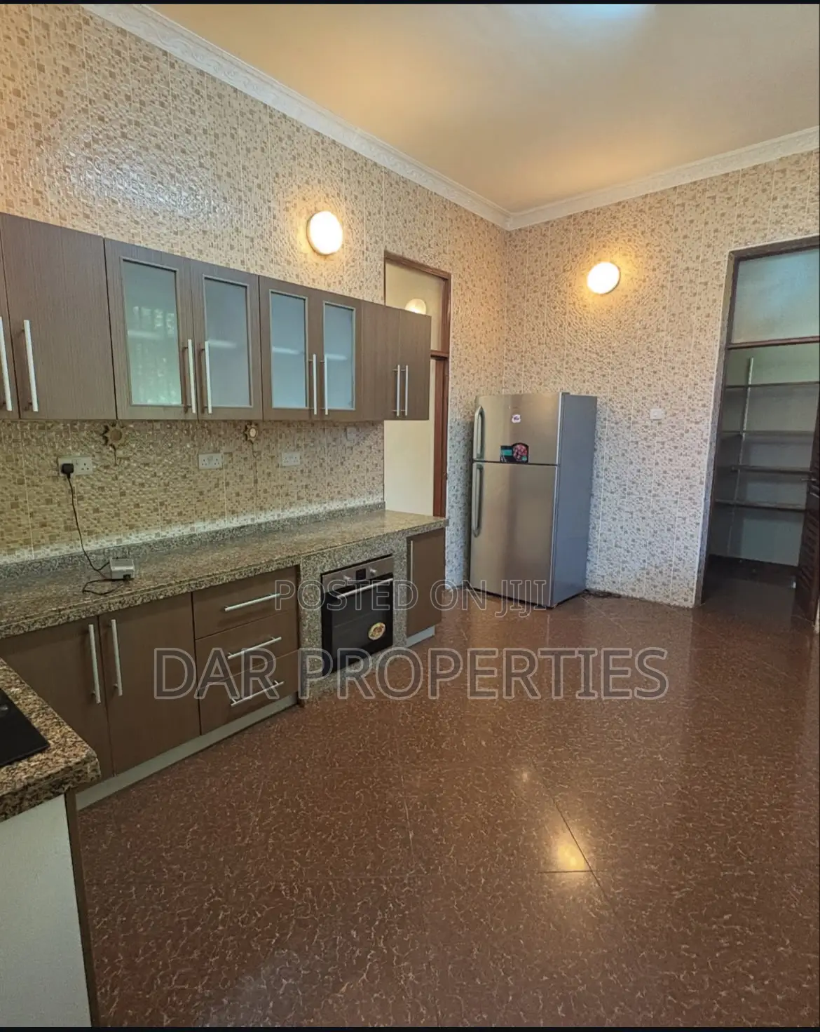 Furnished 4bdrm Villa in Dar Properties, Oyster Bay for rent
