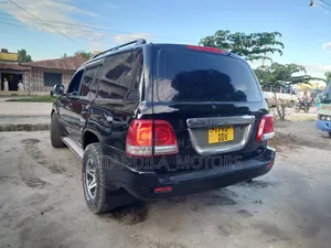 Toyota Land Cruiser 90 Automatic 2001 Black