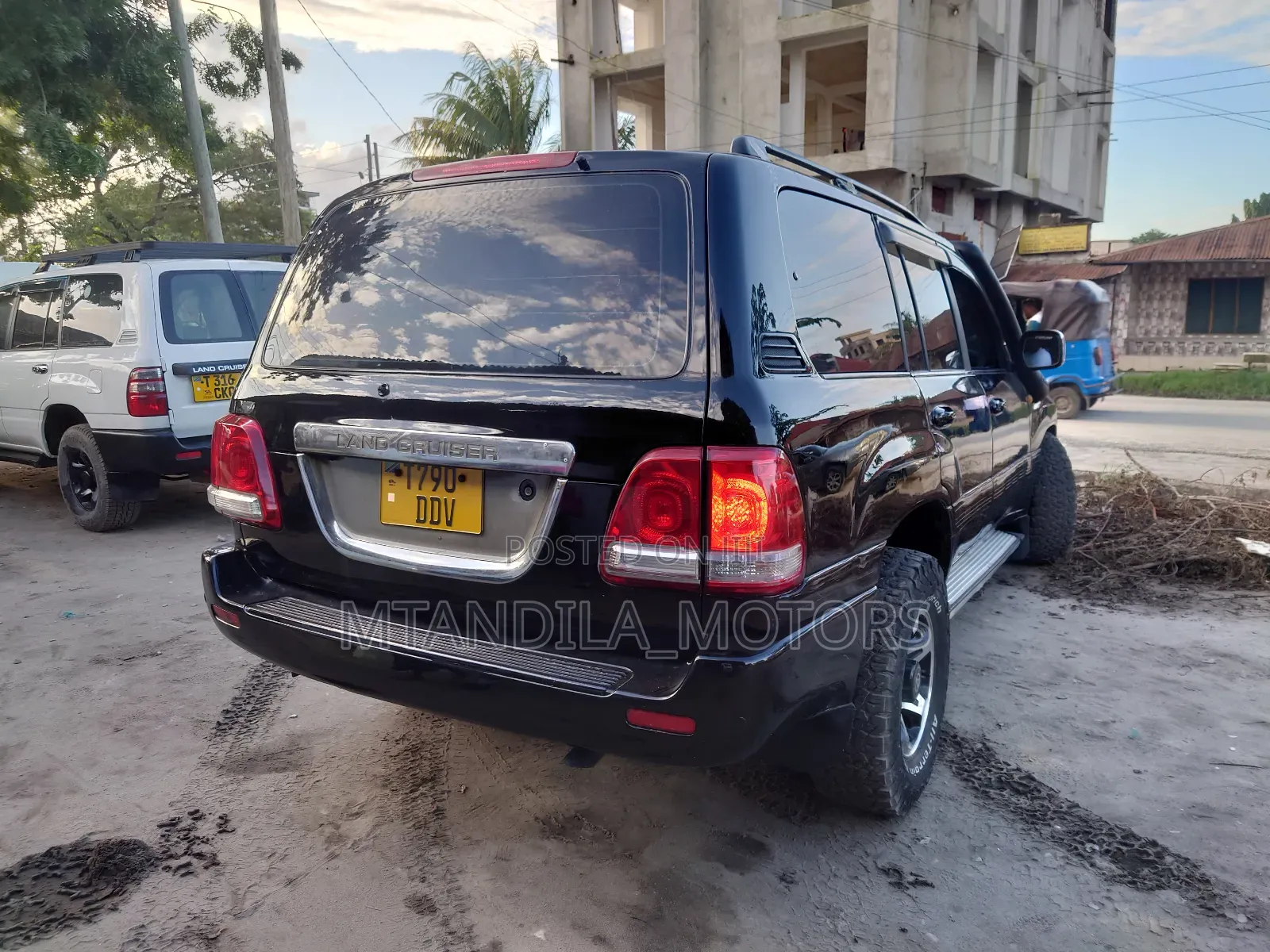 Toyota Land Cruiser 90 Automatic 2001 Black