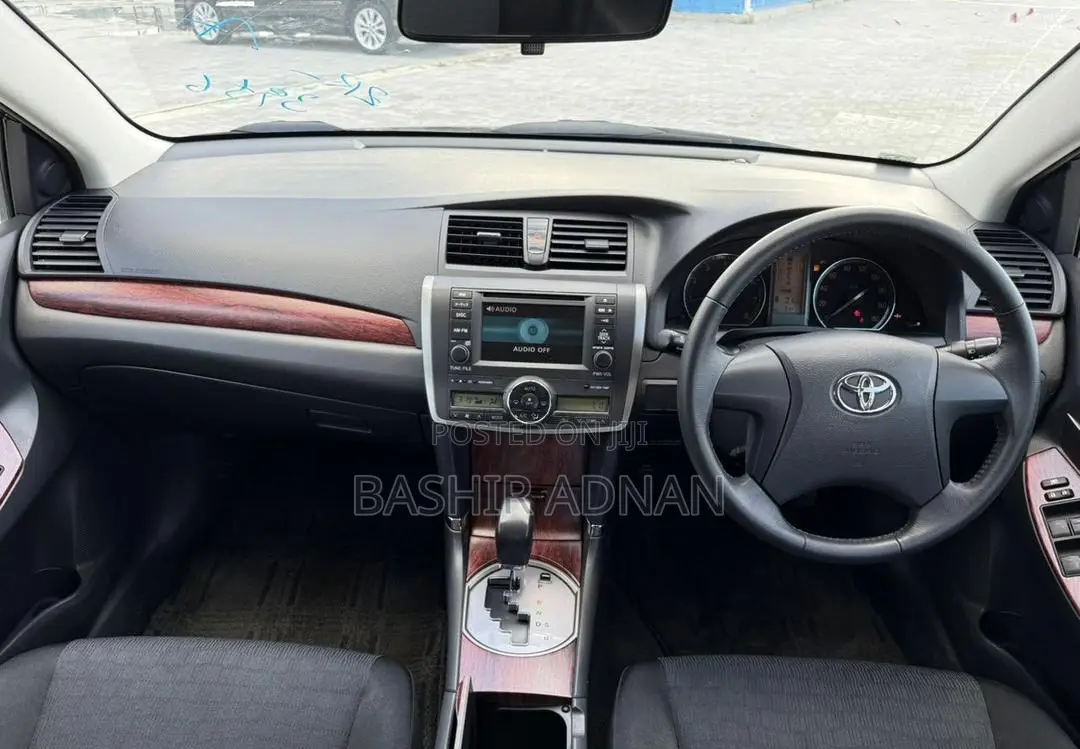 Toyota Allion 2010 Black