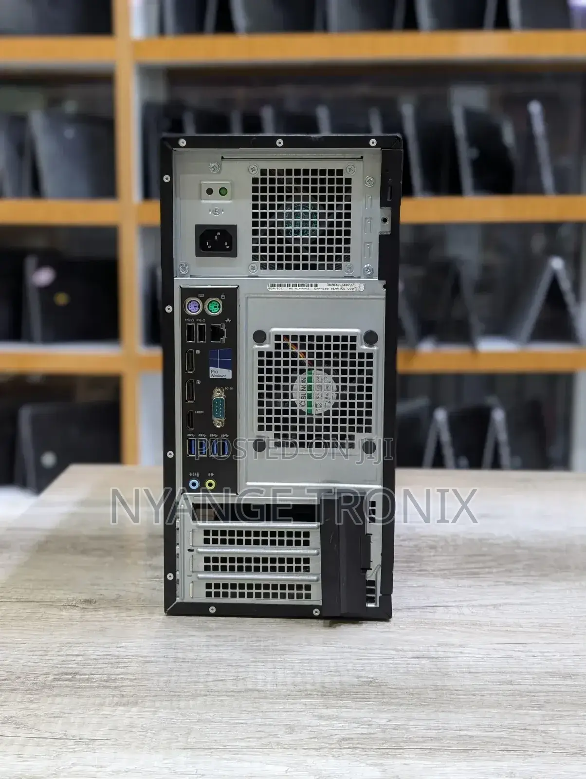 Desktop Computer Dell Precision 3000 16GB Intel Core I7 HDD 500GB