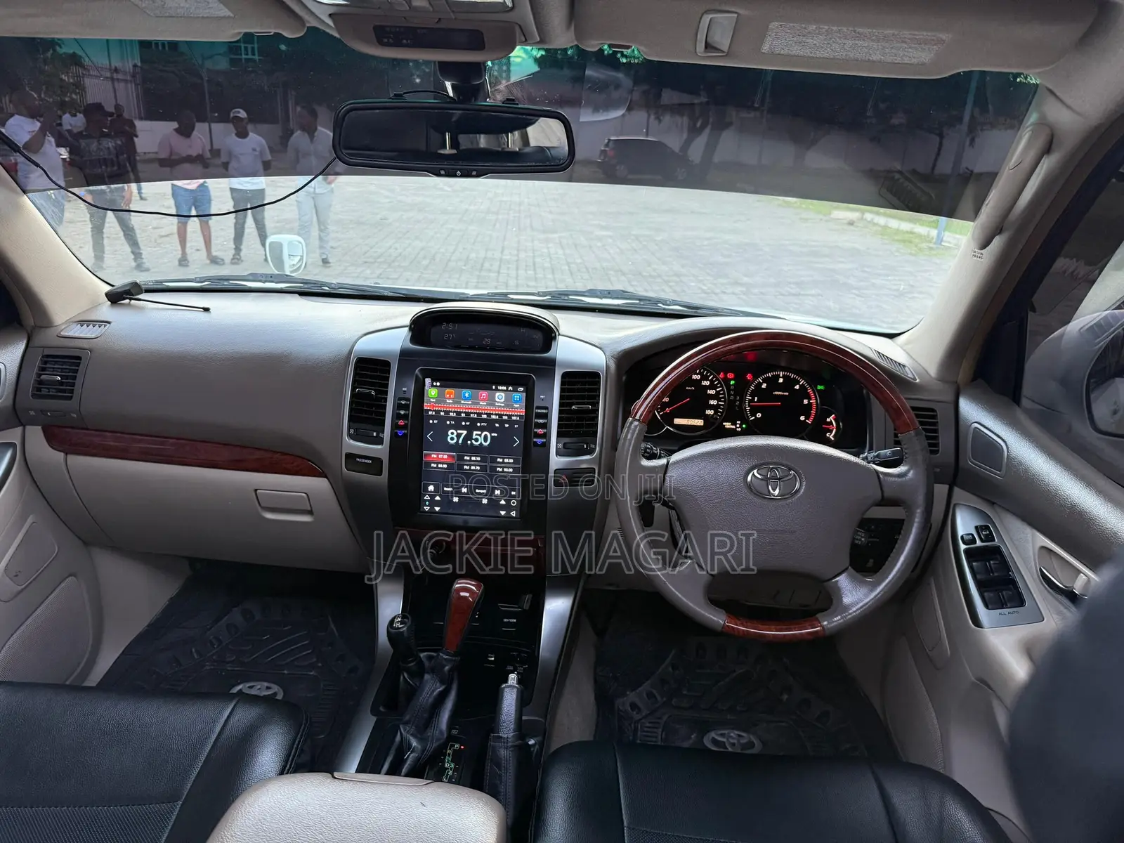 Toyota Land Cruiser Prado 2005 White