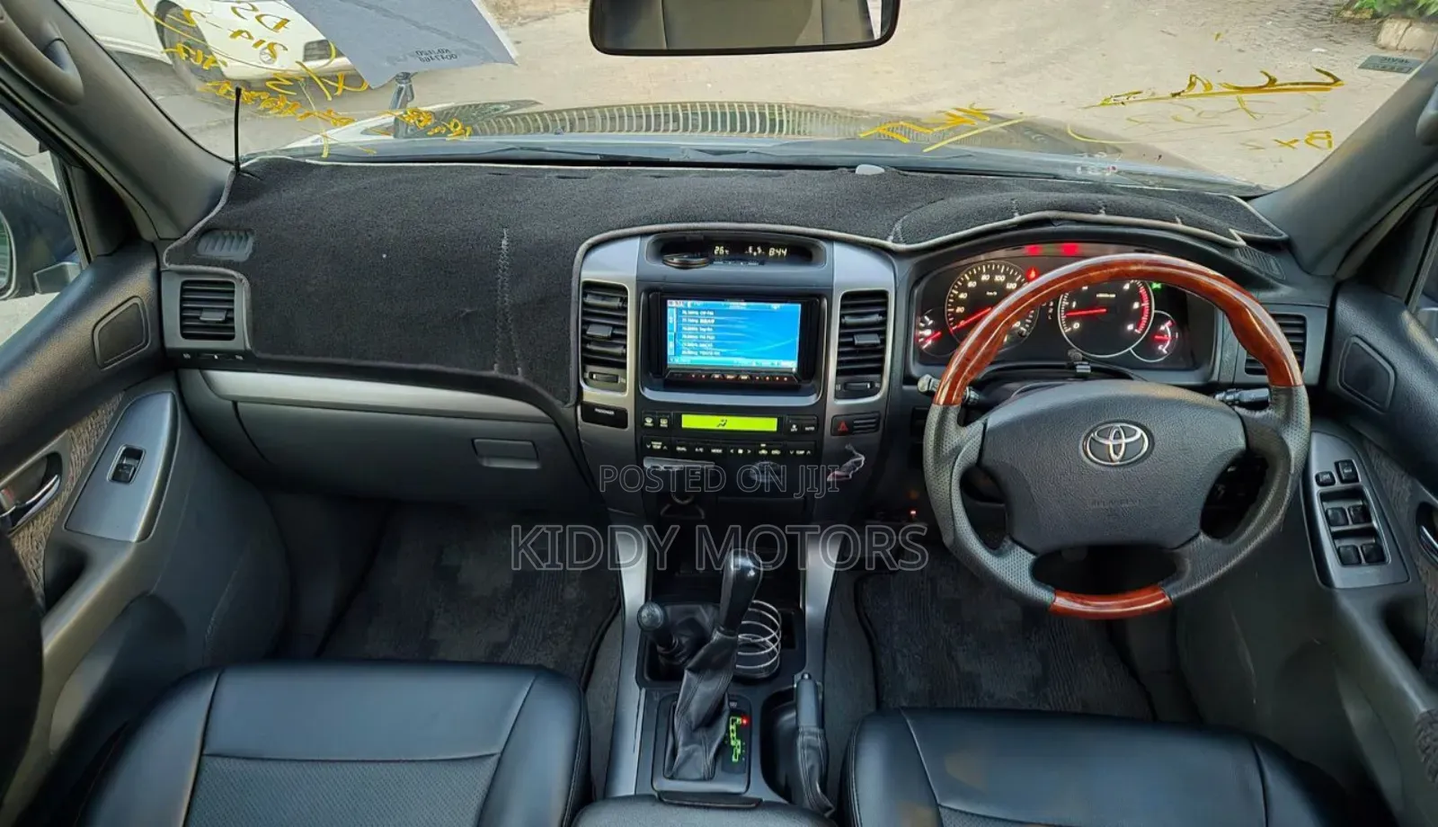 Toyota Land Cruiser Prado 2005 Gray