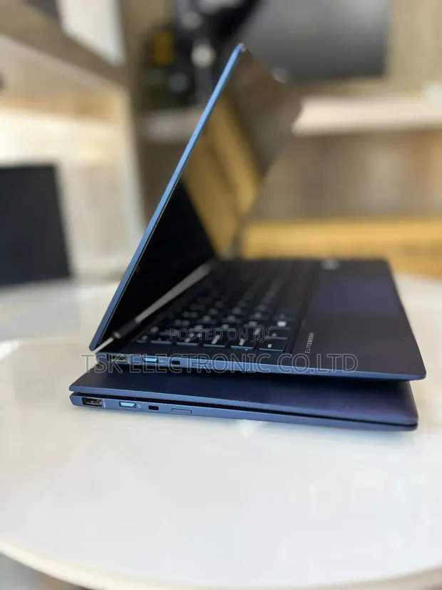New HP Elite Dragonfly X360 11th Gen 32GB Intel Core I7 SSD 512GB
