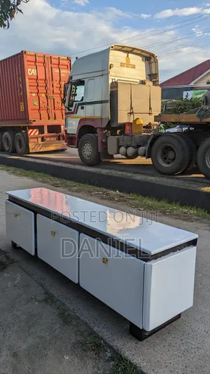 Tv Showcase Futi 6 Multicolored