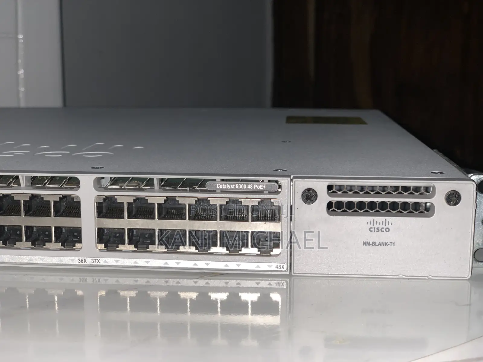 Cisco C9300 Switch 48poe