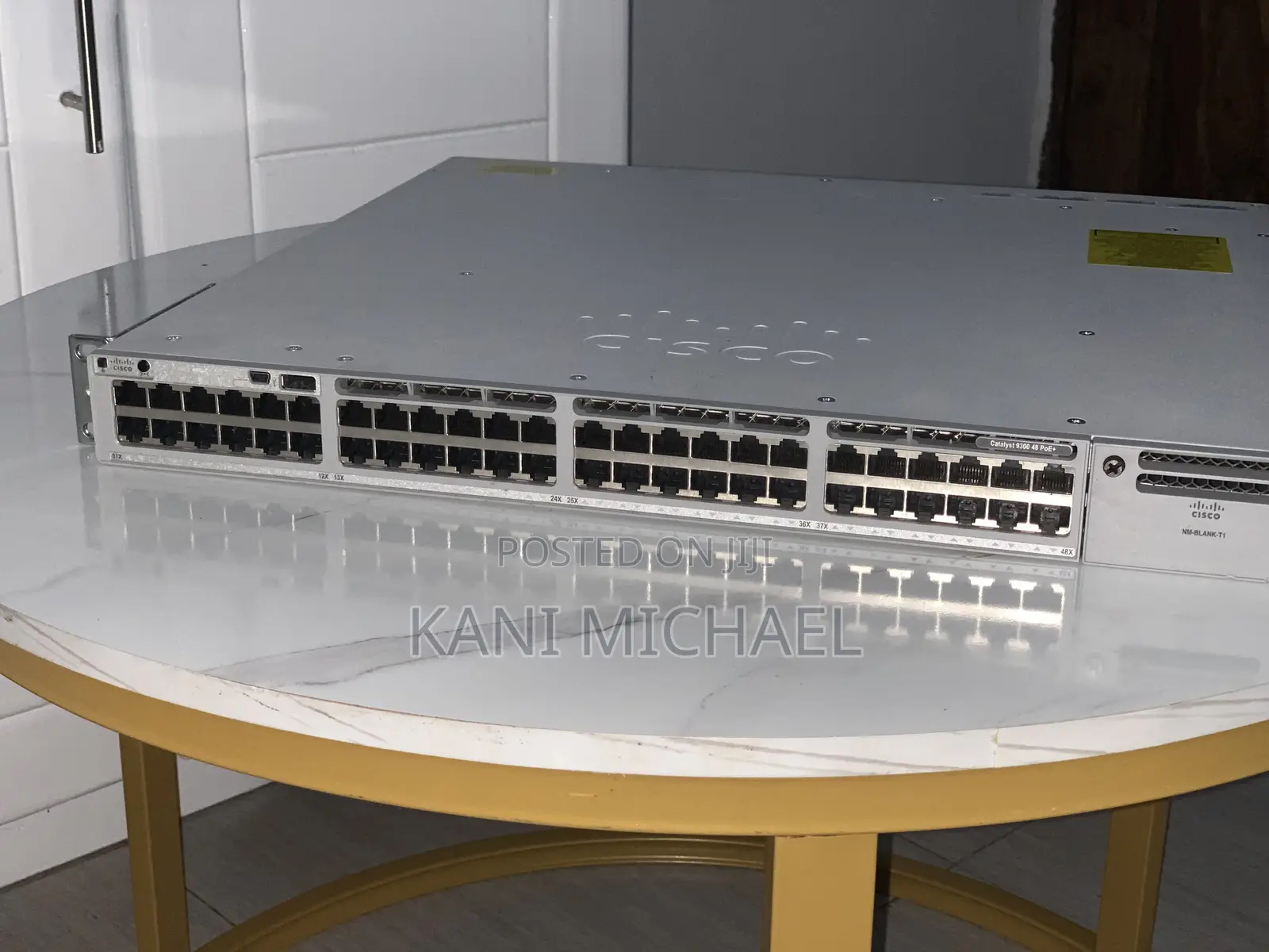 Cisco C9300 Switch 48poe