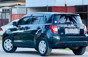 Toyota IST 2010 Black