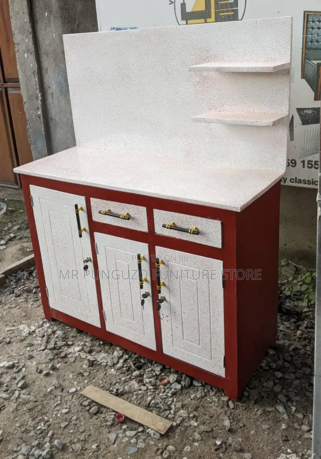 Bmax Showcase Fridge 180 LTRS Pana Sana.